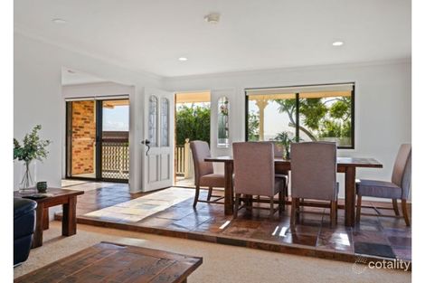 Property photo of 11 Kauri Drive Kin Kora QLD 4680