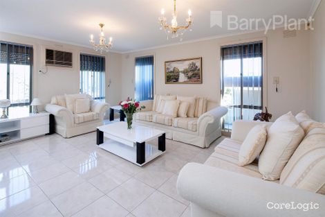 Property photo of 2 Mark Court Dandenong North VIC 3175