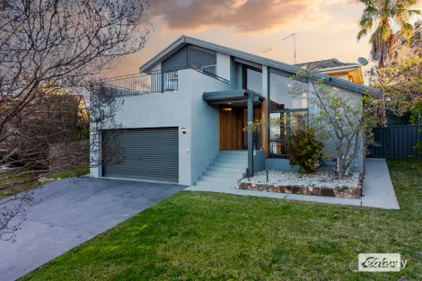 697 Uralla Pl, Albury, NSW 2640