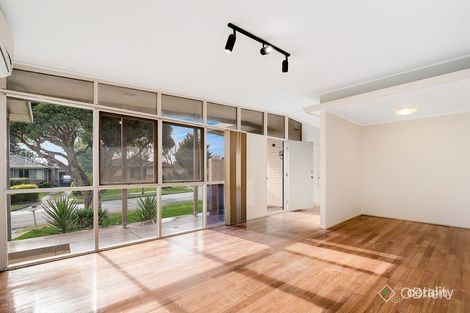Property photo of 10 Berberis Crescent Frankston VIC 3199