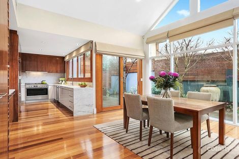 Property photo of 2 Docker Street Elwood VIC 3184