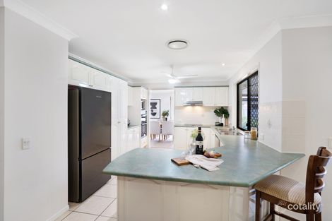 Property photo of 11 Gold Creek Court Albany Creek QLD 4035