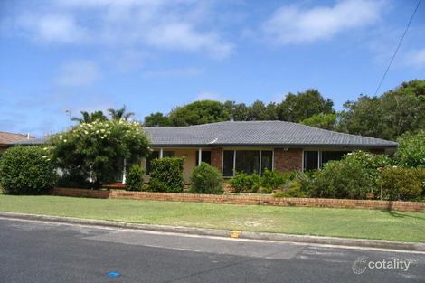 12 Renown St, Wamberal, NSW 2260