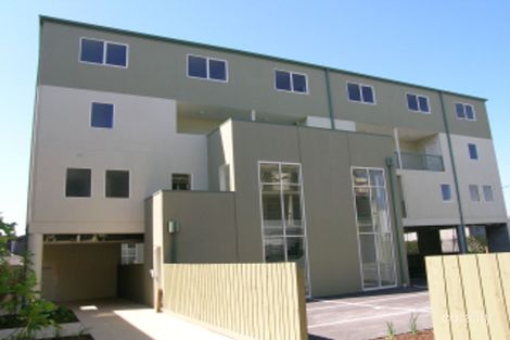 2/16 Wests Rd, Maribyrnong, VIC 3032