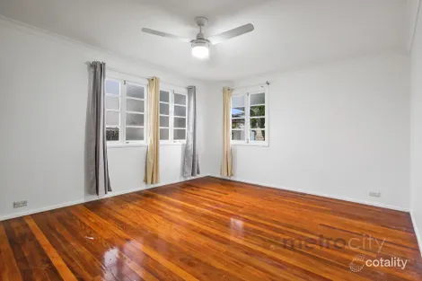 Property photo of 42 Charlotte Street Chermside QLD 4032