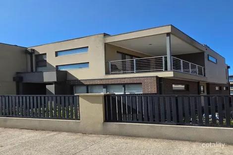 Property photo of 28/8 The Crossing Caroline Springs VIC 3023