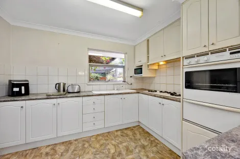 Property photo of 24 Bower Court Morphett Vale SA 5162