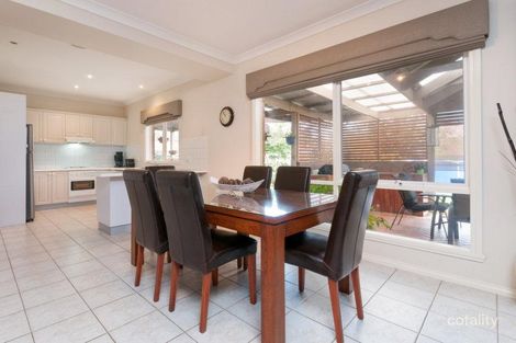 Property photo of 2 Bundy Court Hillside VIC 3037