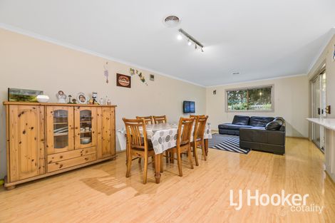 Property photo of 10 Jasper Court Hampton Park VIC 3976