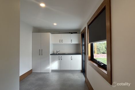 Property photo of 16 Burnside Avenue New Town TAS 7008