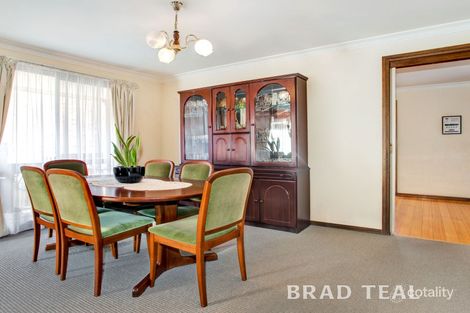 Property photo of 61 Burrowye Crescent Keilor VIC 3036