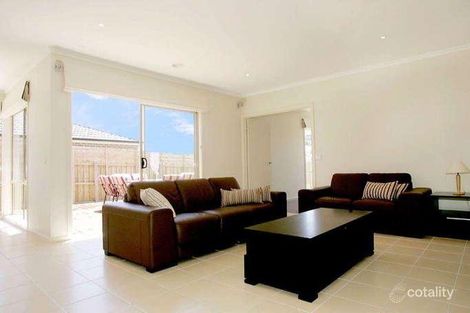 Property photo of 22 Clancy Crescent Carrum Downs VIC 3201
