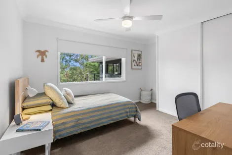 Property photo of 3 Bisdee Place Yarrawarrah NSW 2233
