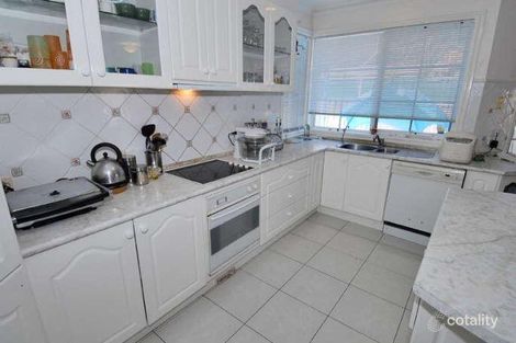 Property photo of 87 Saronvale Crescent Hillside VIC 3037