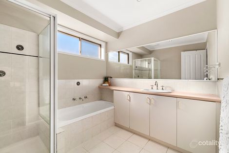 Property photo of 26 Kilcunda Drive Rowville VIC 3178