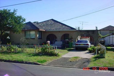 Property photo of 4 Lombard Street Fairfield NSW 2165