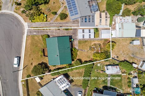 Property photo of 3 Yaralla Place Berriedale TAS 7011