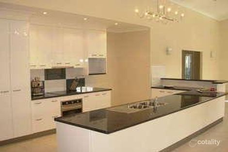 Property photo of 7 Beech Court Woodgate QLD 4660