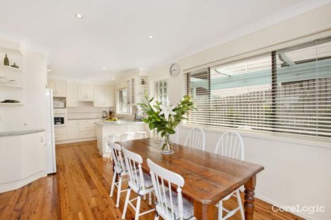 Property photo of 8 Robinsville Crescent Thirroul NSW 2515
