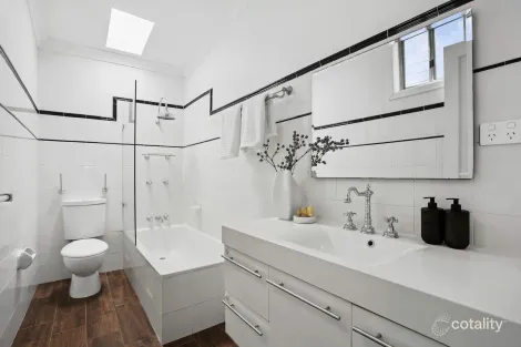 Property photo of 33 Charles Street Leichhardt NSW 2040