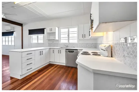 Property photo of 46 Luck Avenue Wandal QLD 4700