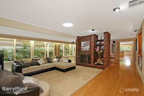 Property photo of 5 Baudelaire Avenue Wantirna VIC 3152