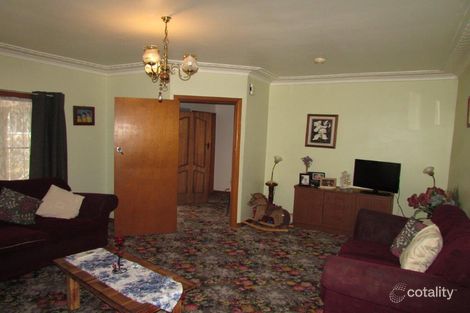 Property photo of 5 Kelsall Street Warracknabeal VIC 3393