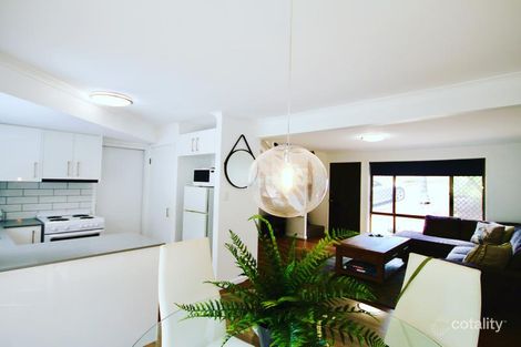 Property photo of 2/33 Corunna Crescent Ashmore QLD 4214