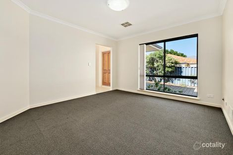 33b Thrall St, Innaloo, WA 6018