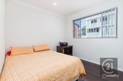 Property photo of 8/1-2 Harvey Place Toongabbie NSW 2146