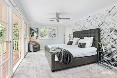 Property photo of 13 St Andrews Drive Pymble NSW 2073