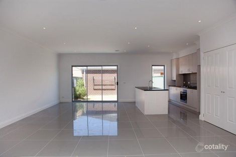 Property photo of 28 Mareborne Street Epping VIC 3076