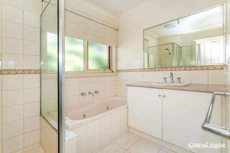 Property photo of 2/728 Doncaster Road Doncaster VIC 3108