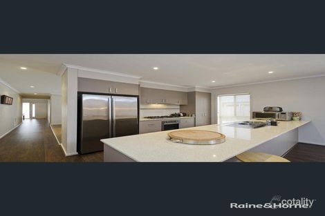 Property photo of 3 Mallard Close Williams Landing VIC 3027
