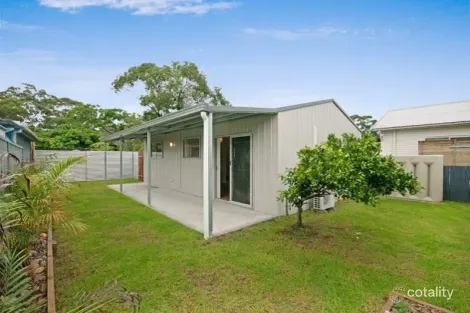22 Lake Rd, Blackwall, NSW 2256