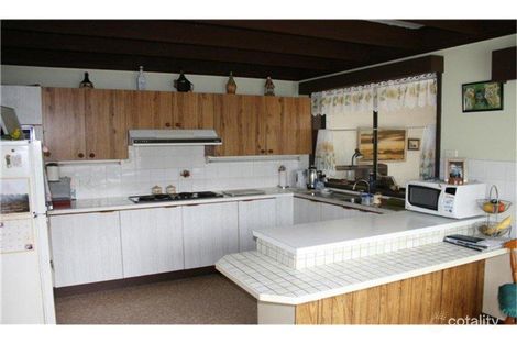 Property photo of 5 Ocean Avenue Surf Beach NSW 2536