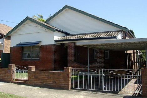 33 Woolcott St, Earlwood, NSW 2206