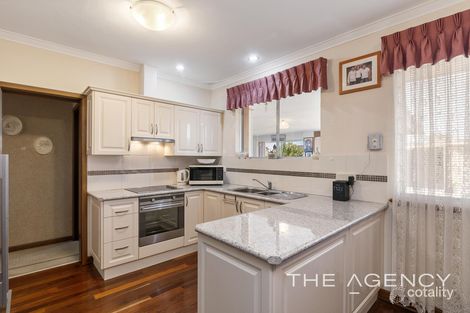 Property photo of 16 Norland Way Spearwood WA 6163