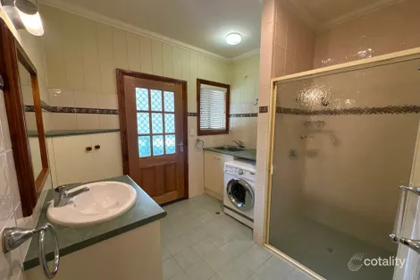 Property photo of 133 Martin Crescent Benarkin North QLD 4314
