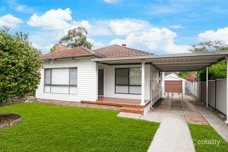 6 Harcourt Ave, East Hills, NSW 2213