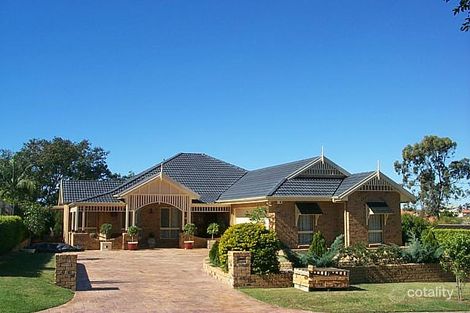 17 Winchcombe Ave, Murrumba Downs, QLD 4503