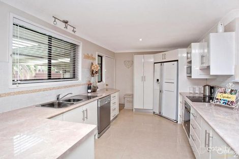 Property photo of 13 Balmain Road McGraths Hill NSW 2756