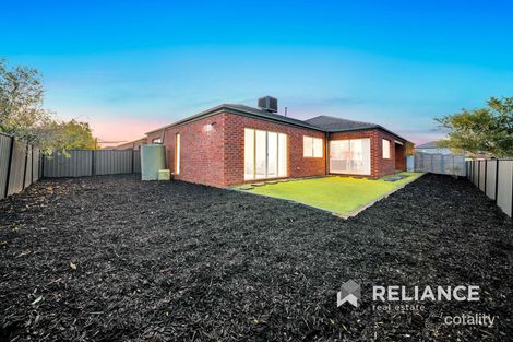 Property photo of 1 Fairbridge Road Point Cook VIC 3030