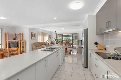 Property photo of 5 Willis Close Redland Bay QLD 4165