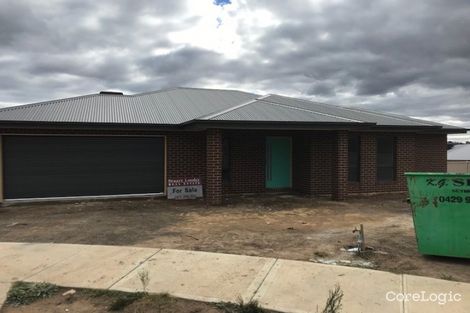 Property photo of 15 Paperbark Court Broadford VIC 3658