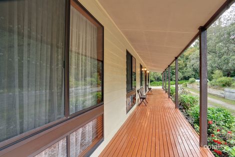 Property photo of 8 Mulhalls Road Macclesfield VIC 3782