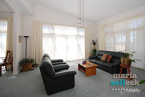 Property photo of 11 Renmark Street Duffy ACT 2611