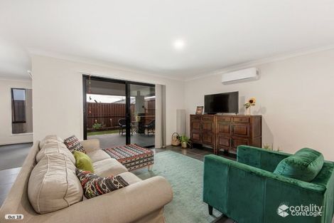 Property photo of 21 Tamborine Street South Ripley QLD 4306