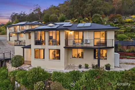2/5 Ross Pl, Mount Stuart, TAS 7000