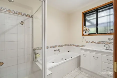 Property photo of 2/5 Ross Place Mount Stuart TAS 7000